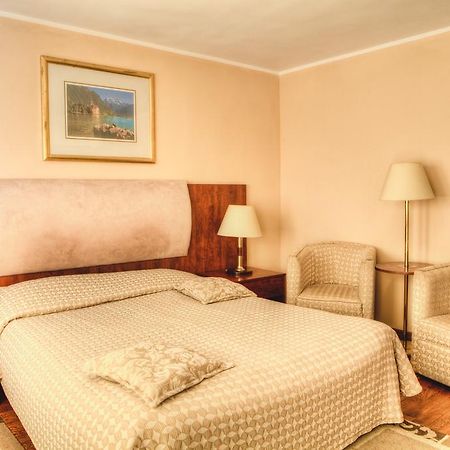 Vila Pinul Si Mesteacanul Otel Poiana Braşov Dış mekan fotoğraf