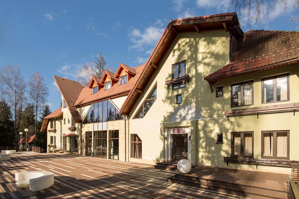 Vila Pinul Si Mesteacanul Otel Poiana Braşov Dış mekan fotoğraf